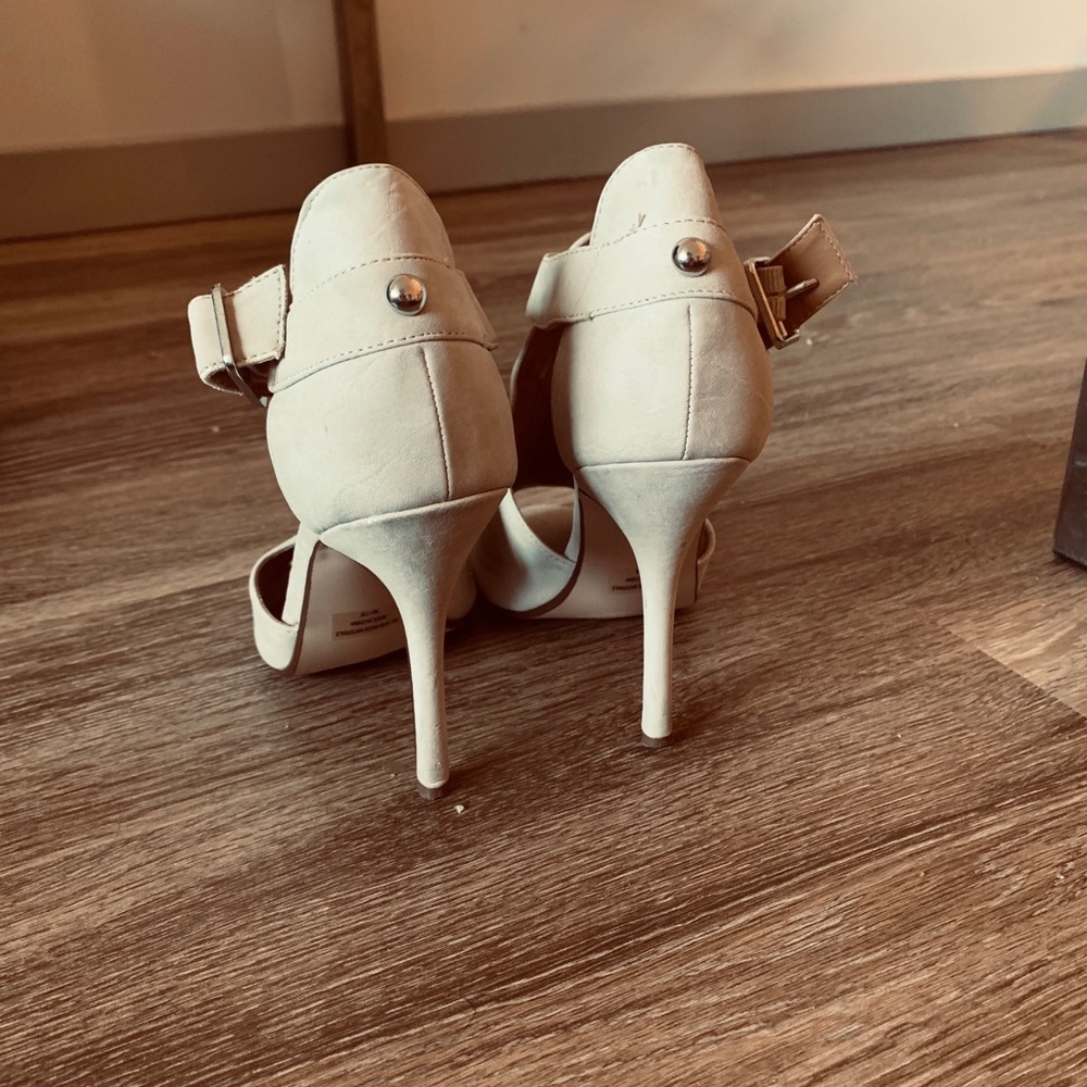 Rue 21 Strappy Nude High Heels | size 7.5 - Picture 8 of 8